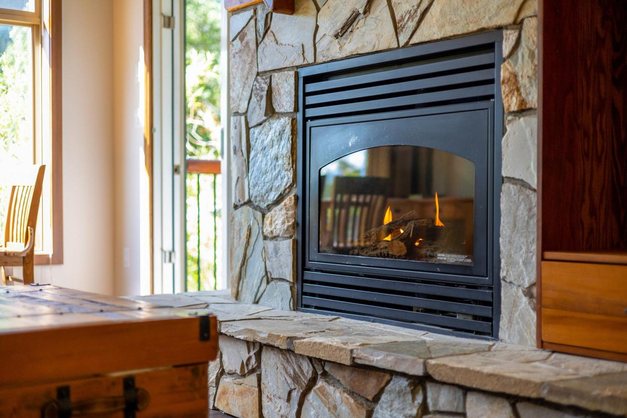 Snow Creek Lodge By Fernie Central Reservations Екстер'єр фото